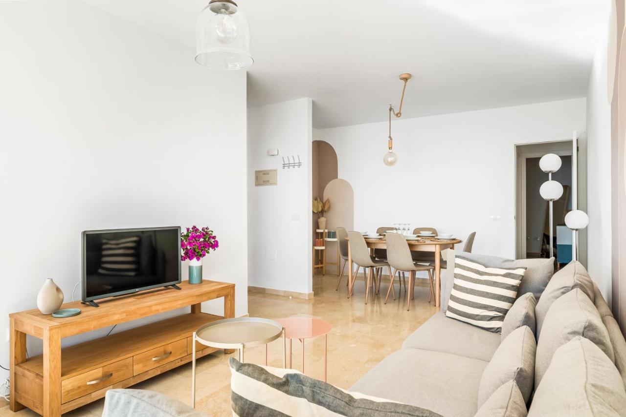 La Nea Beach Apartment Radazul Buitenkant foto